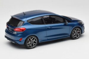 Ford Fiesta Mk8 ST Albastru DNA 1:18 DNA000092 Rășină - imaginea 2 din 6
