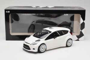 Ford Fiesta RS WRC Street Mk7 Alb Minichamps 1:18 151110890 Metal - imaginea 6 din 6