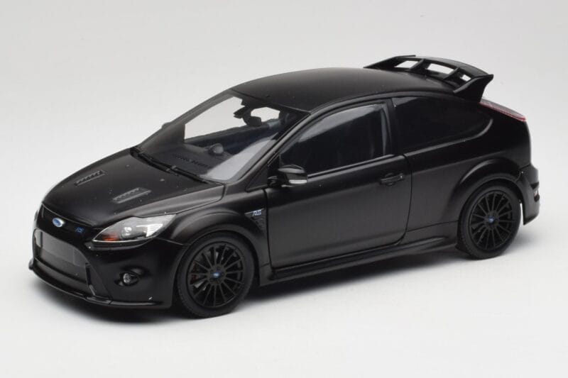 Ford Focus RS Mk2 Matte Black Minichamps 1:18 100080000 Metal