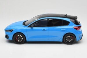 Ford Focus ST Edition Mk4 Azure Blue Otto 1:18 OT1186 Rășină - imaginea 3 din 6