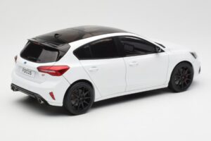 Ford Focus ST Mk4 Frozen Alb MCG 1:18 MCG18453 Metal - imaginea 2 din 6