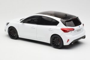 Ford Focus ST Mk4 Frozen Alb MCG 1:18 MCG18453 Metal - imaginea 5 din 6