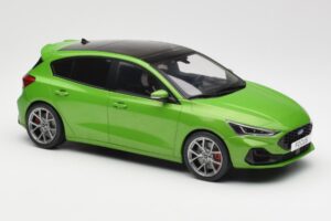 Ford Focus ST Mk4 Verde MCG 1:18 MCG18452 Metal - imaginea 4 din 6