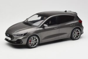 Ford Focus ST Mk4 Gri MCG 1:18 MCG18454 Metal