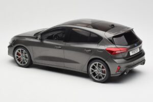 Ford Focus ST Mk4 Gri MCG 1:18 MCG18454 Metal - imaginea 5 din 6