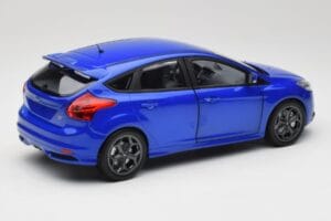 Ford Focus ST Mk2 Blue Metallic Minichamps 1:18 110082001 Metal - imaginea 3 din 8