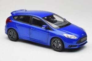 Ford Focus ST Mk2 Blue Metallic Minichamps 1:18 110082001 Metal - imaginea 6 din 8