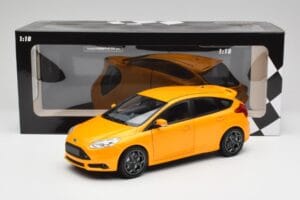 Ford Focus ST Mk2 Tangerine Scream Minichamps 1:18 110082005 Metal - imaginea 8 din 8