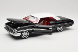 Ford Galaxie 500 Negru Sun Star 1:18 1442 Metal - imaginea 2 din 8