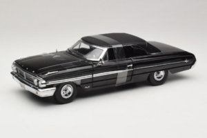 Ford Galaxie 500 Men in Black 3 Movie GreenLight 1:18 15301 Metal