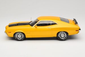 Ford Gran Torino Sport Galben IXO 1:18 18CMC186 Metal - imaginea 3 din 6