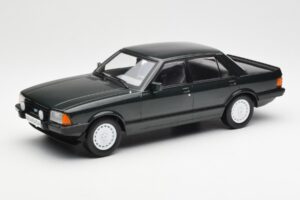 Ford Granada Mk2 2.8 Injection Verde Închis MCG 1:18 MCG18263 Metal