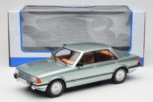 Ford Granada Mk2 2.8 Ghia Light Green Metallic MCG 1:18 MCG18535 Metal - imaginea 6 din 6