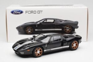 Ford GT Negru Cu Dungi Albe AUTOart 1:18 73023 Metal - imaginea 8 din 8