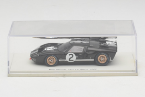 Ford GT40 Mk II #2 B. McLaren / C. Amon Shelby American Winner 24 Hours of Le Mans 1966 Spark 1:43 43LM66-O1 Rășină - imaginea 4 din 4