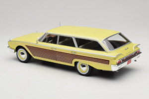 Ford Country Squire Galben MCG 1:18 MCG18048 Metal - imaginea 5 din 6