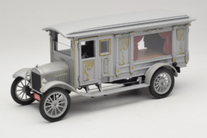 Ford Model T Dric Sculptat Ornamentat Precision Miniatures 1:18 PMSC-07G Metal