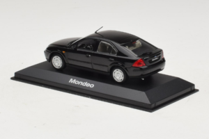 Ford Mondeo Mk3 Negru Minichamps 1:43 MONDEO004 Metal - imaginea 3 din 4