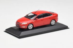 Ford Mondeo Mk4 Colorado Roșu Minichamps 1:43 MONDEO001 Metal - imaginea 2 din 4