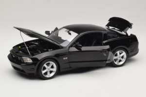 Ford Mustang GT Negru Drive Movie GreenLight 1:18 13609 Metal - imaginea 2 din 8
