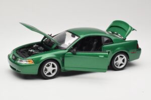 Ford Mustang GT SN95 Verde Maisto 1:18 50326 Metal - imaginea 2 din 8