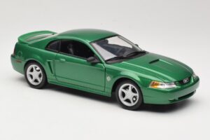 Ford Mustang GT SN95 Verde Maisto 1:18 50326 Metal - imaginea 6 din 8