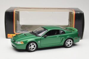 Ford Mustang GT SN95 Verde Maisto 1:18 50326 Metal - imaginea 8 din 8