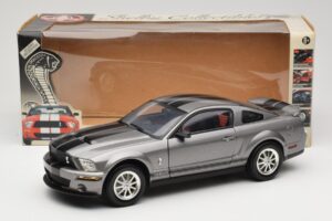 Ford Mustang S197 Shelby GT500 40th Anniversary Gri Shelby Collectibles 1:18 DC075005 Metal - imaginea 8 din 8