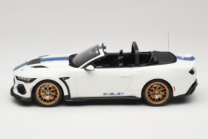 Ford Mustang S650 Shelby Super Snake Oxford White GT Spirit 1:18 GT572 Rășină - imaginea 3 din 6