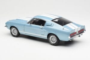 Ford Mustang Shelby GT500 Albastru Deschis Metalic Cu Dungi Albe AUTOart 1:18 72907 Metal - imaginea 7 din 8