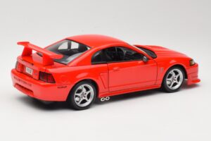 Ford Mustang SVT Cobra R SN95 Roșu Maisto 1:18 531872 Metal - imaginea 3 din 8