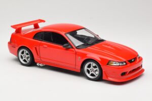 Ford Mustang SVT Cobra R SN95 Roșu Maisto 1:18 531872 Metal - imaginea 6 din 8