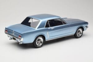 Ford Mustang V8 Hardtop Pony GT Silver Blue GT Spirit 1:12 G089 Rășină - imaginea 2 din 6