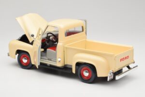 Ford Pickup Colonial Alb Road Legends 1:18 92148 Metal - imaginea 5 din 8