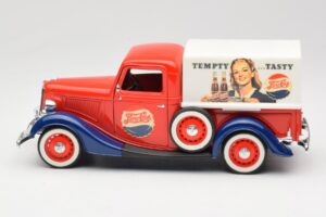 Ford Pickup Truck Pepsi-Cola Solido 1:18 99053 Metal - imaginea 4 din 8