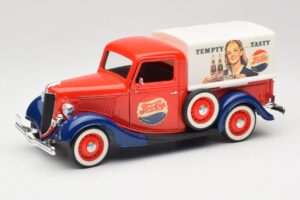 Ford Pickup Truck Pepsi-Cola Solido 1:18 99053 Metal