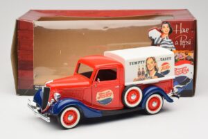 Ford Pickup Truck Pepsi-Cola Solido 1:18 99053 Metal - imaginea 8 din 8