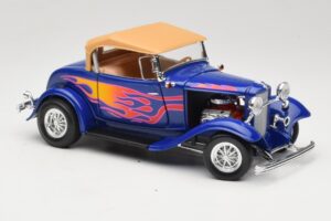 Ford Roadster Street Rod Albastru with Fire Road Signature 1:18 92249 Metal - imaginea 6 din 8