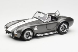 Ford Shelby Cobra 427 S/C Gri Metalic Cu Dungi Albe Kyosho 1:18 08045GRW Metal