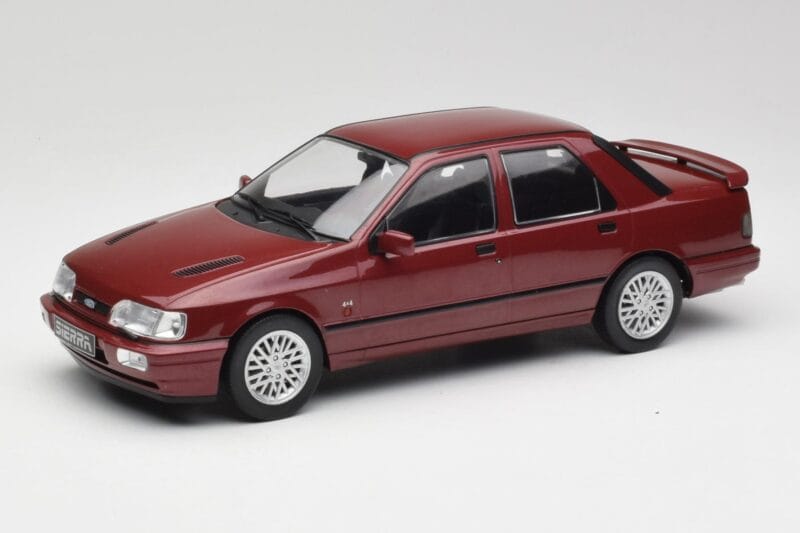 Ford Sierra RS Cosworth 4x4 Roșu MCG 1:18 MCG18354 Metal