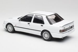 Ford Sierra RS Cosworth 4x4 Alb MCG 1:18 MCG18353 Metal - imaginea 5 din 6