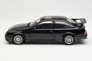 Ford Sierra RS Cosworth Negru AUTOart 1:18 72861 Metal - imaginea 4 din 8