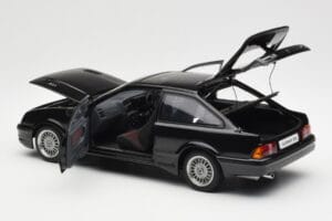 Ford Sierra RS Cosworth Negru AUTOart 1:18 72861 Metal - imaginea 5 din 8