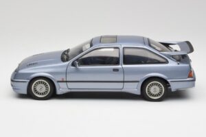Ford Sierra RS Cosworth Moonstone Albastru AUTOart 1:18 72863 Metal - imaginea 4 din 8