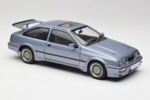 Ford Sierra RS Cosworth Moonstone Albastru AUTOart 1:18 72863 Metal - imaginea 6 din 8