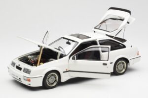 Ford Sierra RS Cosworth Alb AUTOart 1:18 72862 Metal - imaginea 2 din 8
