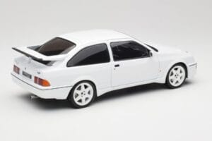Ford Sierra RS Cosworth Alb IXO 1:18 18CMC121 Metal - imaginea 2 din 6