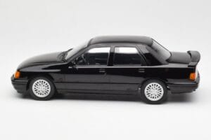 Ford Sierra RS Cosworth Negru MCG 1:18 MCG18173 Metal - imaginea 3 din 6