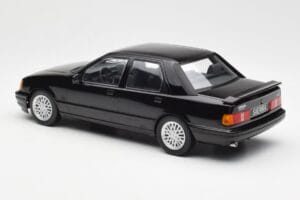 Ford Sierra RS Cosworth Negru MCG 1:18 MCG18173 Metal - imaginea 5 din 6