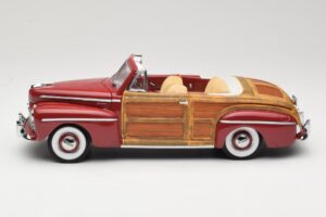 Ford Sportsman Roșu Road Signature 1:18 20048 Metal - imaginea 4 din 8